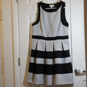 Elle pleated fit and flare Dress size 16